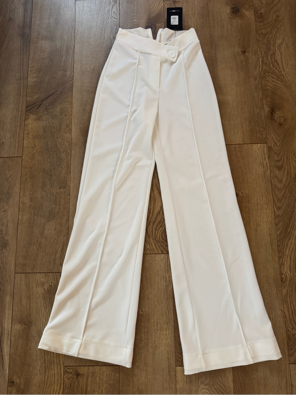 High-Waist Wide-Leg White Pants with Front Crease